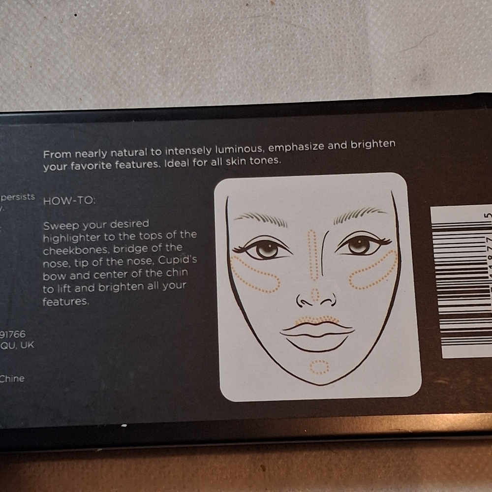 Profusion Cosmetics Highlight Makeup Case - Multi-Color - Picture 4 of 4
